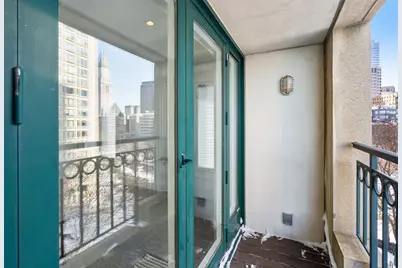 20 Rowes Wharf #701, Boston, MA 02110 - Photo 16