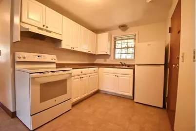 600 Cabot St #3, Beverly, MA 01915 - Photo 1
