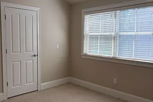 38 Hathaway Pond Cir, Rochester, MA 02770 - Photo 16