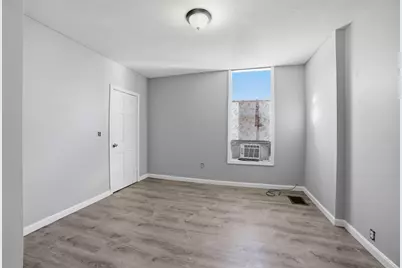 9 Freeland St #1R, Worcester, MA 01603 - Photo 8