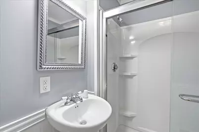 15 Walnut St, West Bridgewater, MA 02379 - Photo 10