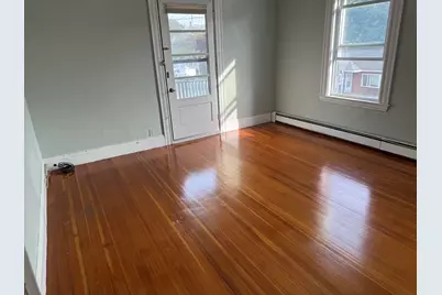 38 Summit Ave #2, Winthrop, MA 02152 - Photo 4