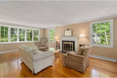 10 Circle Dr, Dover, MA 02030 - Photo 6