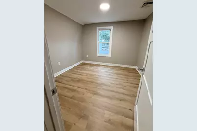 36 Standish St #0, Worcester, MA 01604 - Photo 4