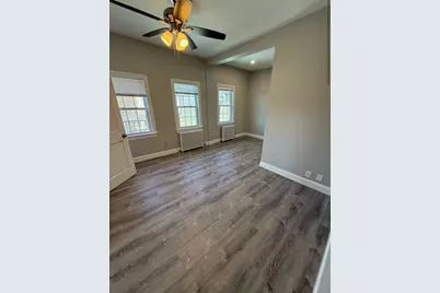 16 Magnolia Ave #11, Gloucester, MA 01930 - Photo 4