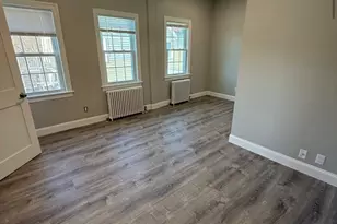 16 Magnolia Ave, Gloucester, MA 01930 - Photo 4