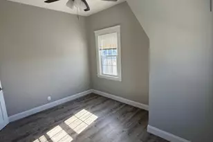 16 Magnolia Ave, Gloucester, MA 01930 - Photo 6