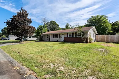 131 Elsie Rd, Brockton, MA 02032 - Photo 2