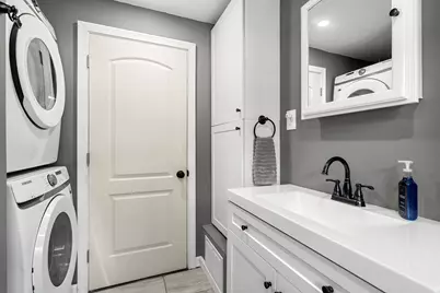 131 Elsie Rd, Brockton, MA 02032 - Photo 22