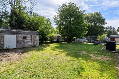 131 Elsie Rd, Brockton, MA 02032 - Photo 28