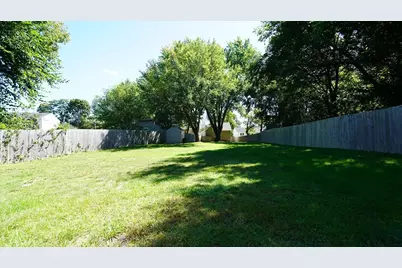 4 Phillips St, Attleboro, MA 02703 - Photo 40