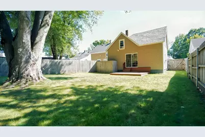 4 Phillips St, Attleboro, MA 02703 - Photo 34