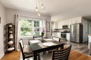 14 Macomber Ave, Dartmouth, MA 02747 - Photo 10