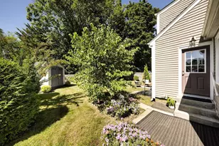 14 Macomber Ave, Dartmouth, MA 02747 - Photo 34