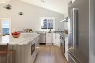 8 Dyar Rd, Mattapoisett, MA 02739 - Photo 24