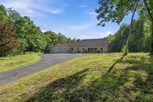 155 Woodland Way, Russell, MA 01071 - Photo 2