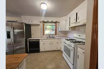 2 Saddleback Hill Road, Bellingham, MA 02019 - Photo 6