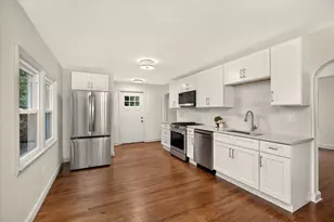 356 Springfield St, Wilbraham, MA 01095 - Photo 12