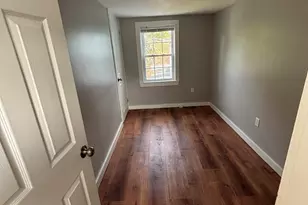 46 Cottage St, New Bedford, MA 02740 - Photo 8