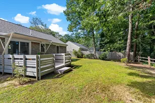 10 Templeton Pl, Yarmouth, MA 02673 - Photo 28