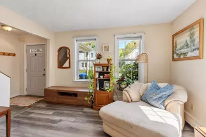 19 Sudbury St #19, Maynard, MA 01754 - Photo 6