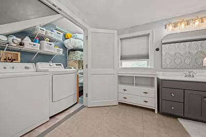 264 Main Street, Amesbury, MA 01913 - Photo 14