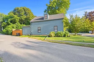 264 Main St, Amesbury, MA 01913 - Photo 32