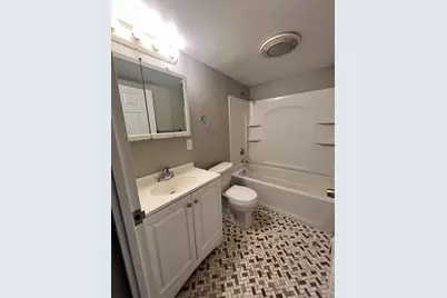 4 Hawes St #11, Revere, MA 02151 - Photo 4