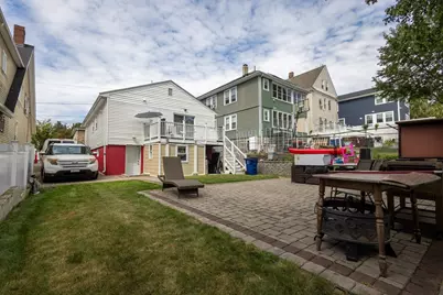 41 Dedham St, Revere, MA 02151 - Photo 18