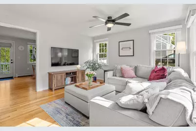 11 Daniel Teague Dr, Rockland, MA 02370 - Photo 6