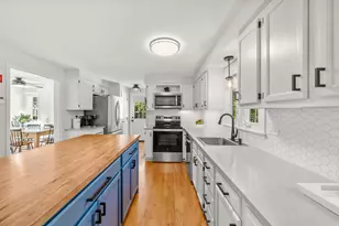 11 Daniel Teague Dr, Rockland, MA 02370 - Photo 14