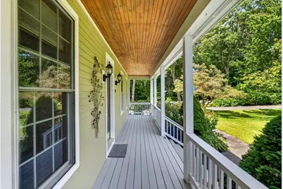 375 Old County Rd, Westport, MA 02790 - Photo 8