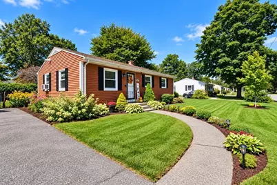 92 Louis Rd, Springfield, MA 01118 - Photo 2