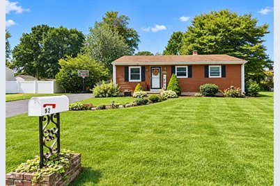 92 Louis Rd, Springfield, MA 01118 - Photo 1