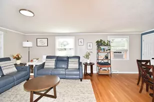 92 Louis Rd, Springfield, MA 01118 - Photo 16