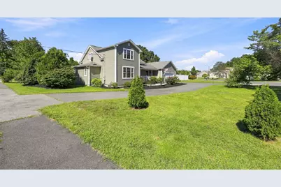 8 Caddyshack Dr, Chicopee, MA 01020 - Photo 42