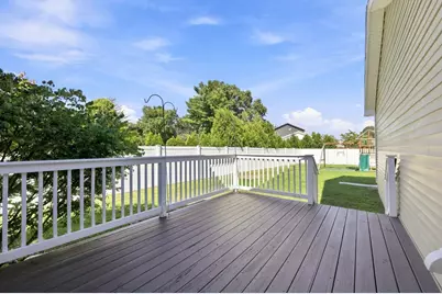 8 Caddyshack Dr, Chicopee, MA 01020 - Photo 36