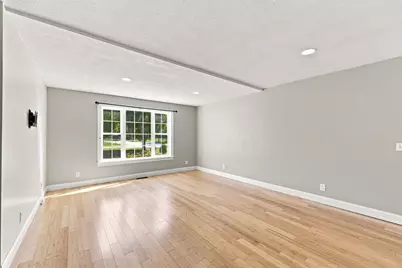 8 Caddyshack Dr, Chicopee, MA 01020 - Photo 12