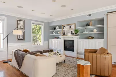 413 E 7th St #2, Boston, MA 02127 - Photo 1