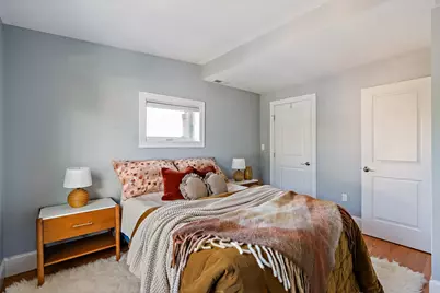 413 E 7th St #2, Boston, MA 02127 - Photo 24