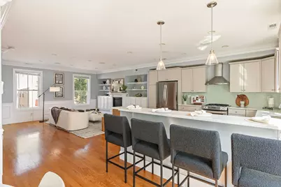 413 E 7th St #2, Boston, MA 02127 - Photo 8