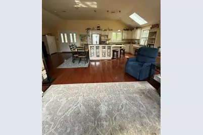 38 Reynolds Ave, Randolph, MA 02368 - Photo 8