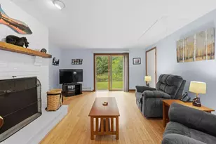 33 Woodland Rd, Rochester, MA 02770 - Photo 4