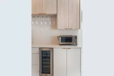 181 Coleridge St #C, Boston, MA 02128 - Photo 12
