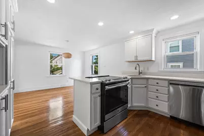 5 Falmouth Rd #5, Watertown, MA 02472 - Photo 6