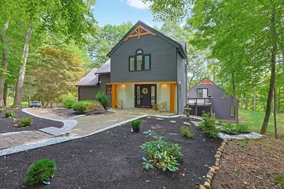 3 Goodrich Rd, Sturbridge, MA 01566 - Photo 2