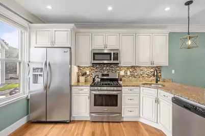 33 Cohasset, Boston, MA 02131 - Photo 12