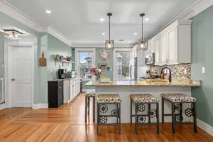 33 Cohasset St, Boston, MA 02131 - Photo 6