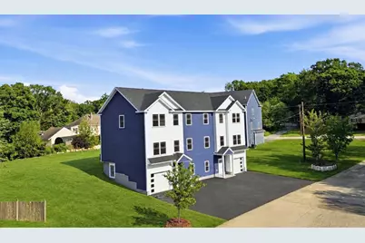 1 Doris Dr #1, Chelmsford, MA 01863 - Photo 2