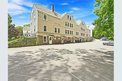 10-32 Overlook St, Northbridge, MA 01588 - Photo 10